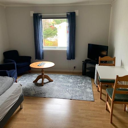 Sentrum Apartment Лекнес Екстериор снимка